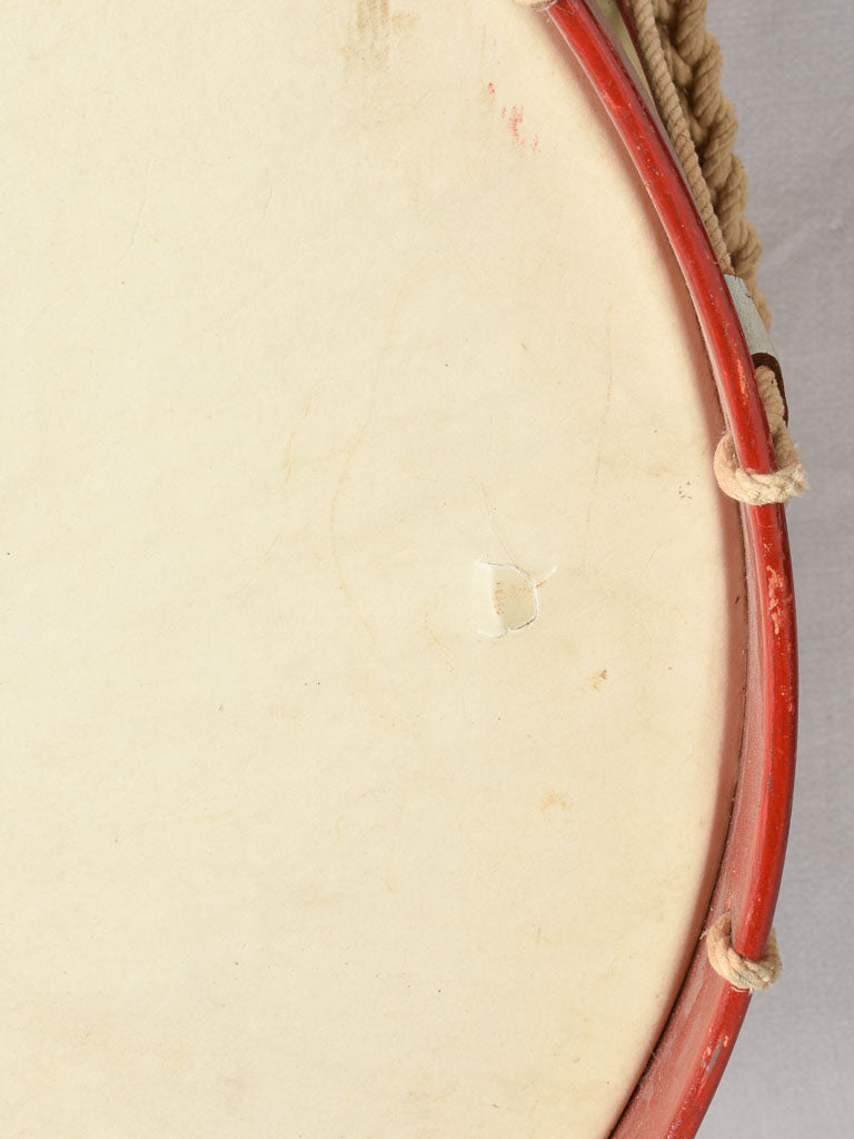 Vintage Belgian drum in consistent condition