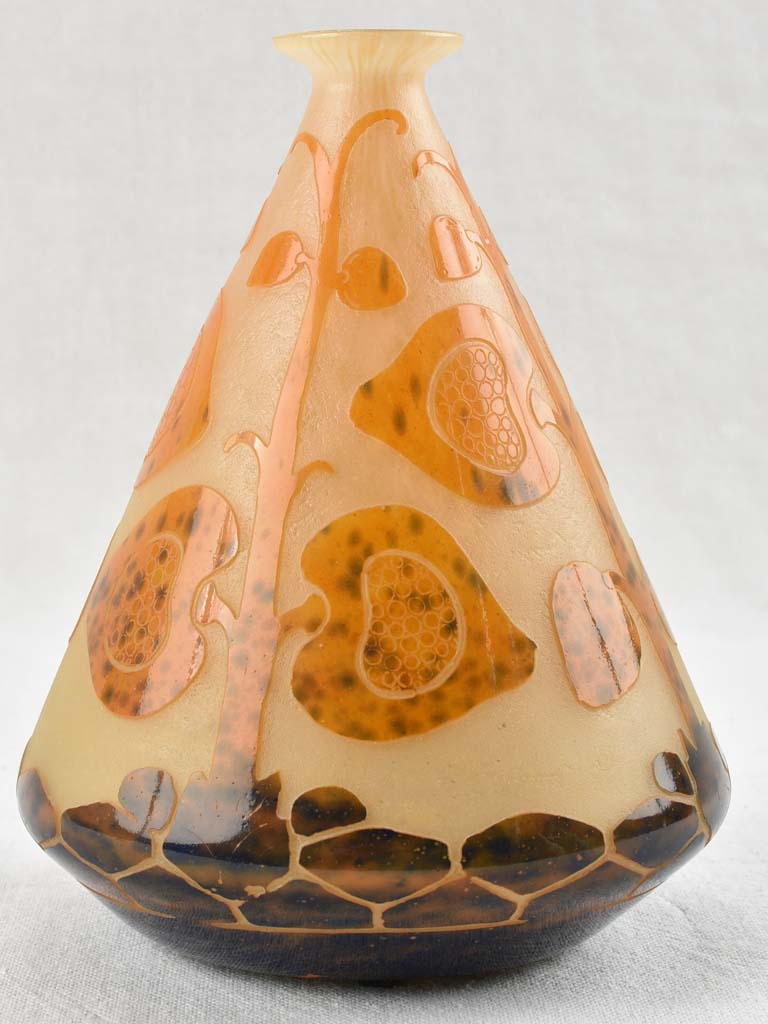 Art Deco design Berlingot glass vase