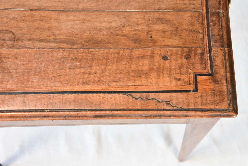 Heritage walnut side table, 18th-century