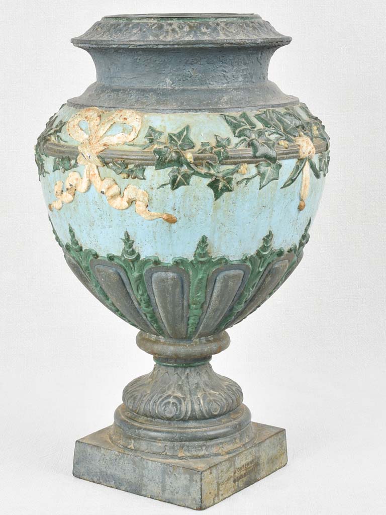 Stunning painted cast iron garden urn Louis XVI - 19¼"
