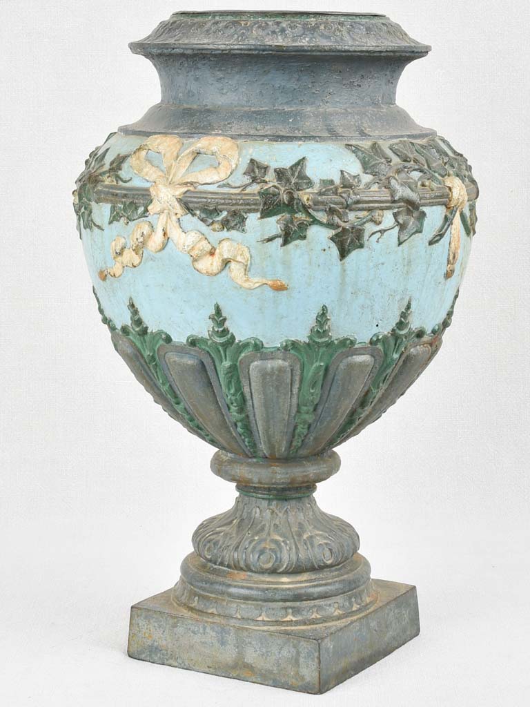 Stunning painted cast iron garden urn Louis XVI - 19¼"
