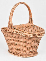 Pretty small picnic basket - two flaps