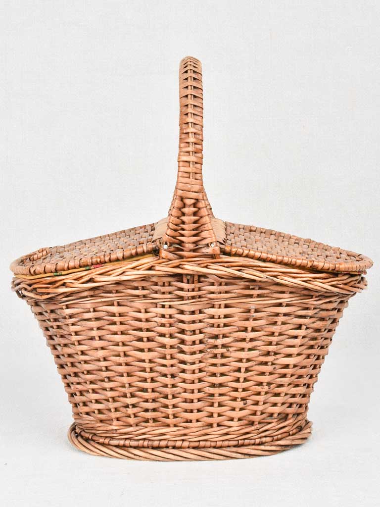 Pretty small picnic basket - two flaps