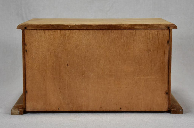 Small chest of drawers for storing medals and precious collectibles - 1940's 9½" x 14½"
