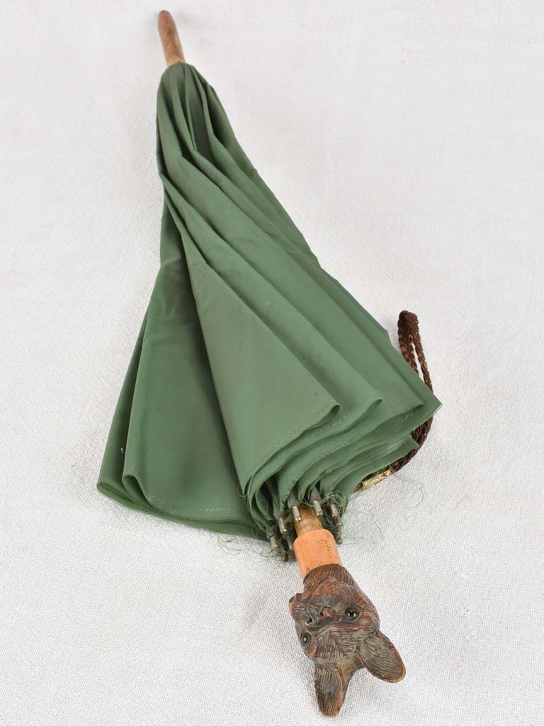 Antique Bulldog Umbrella in Mint Condition