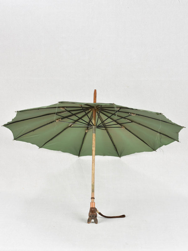 Vintage 1940s Bulldog Handle Sun Umbrella