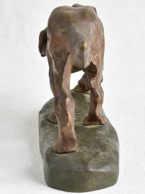 Bronze Spaniel hunting dog sculpture - T. Cartier (1879-1936)