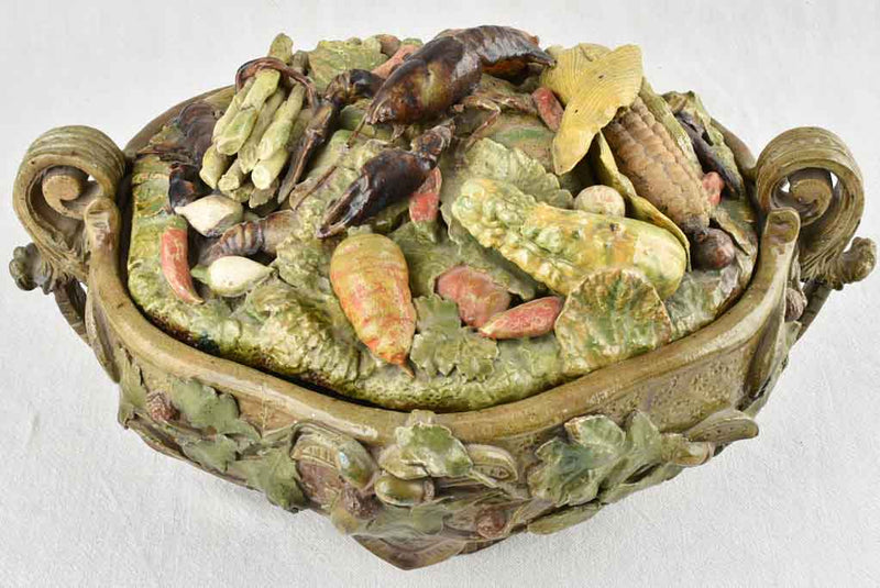 Exceptional sculptural barbotine tureen - still life