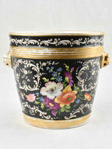 Napoleon III cachepot - Black w/ floral decoration & lion's heads
