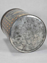 Old-fashioned French decorative bonbon tin