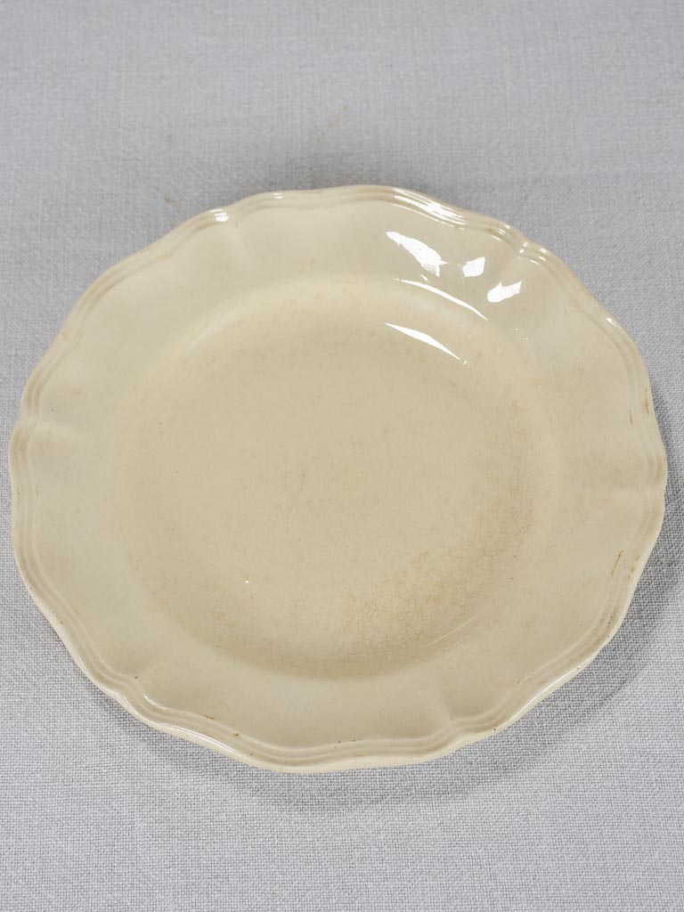 Set of 6 cream-ware bowls Sarreguemines 9¾"
