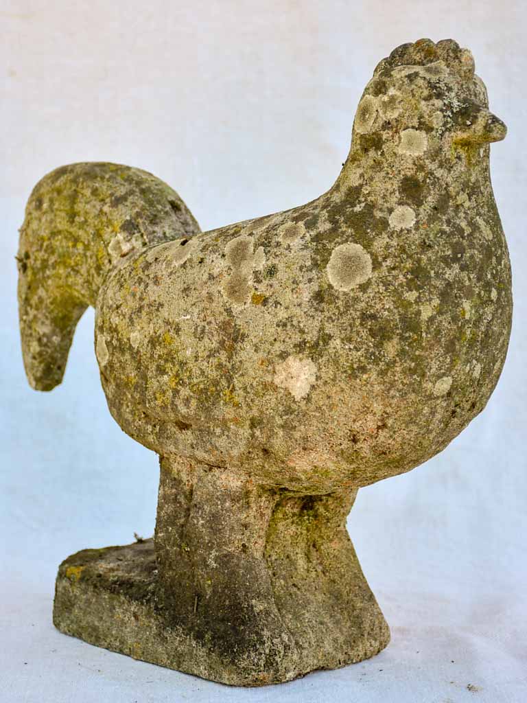 Early 20th century stone garden sculpture of a hen
