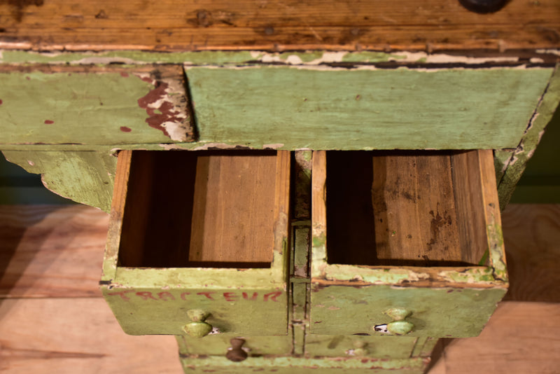Set of small merchant's drawers with green patina
