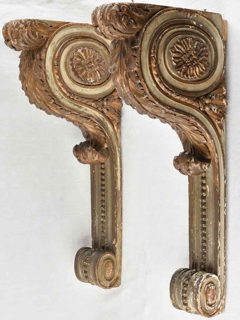 Chic Louis XVI console brackets