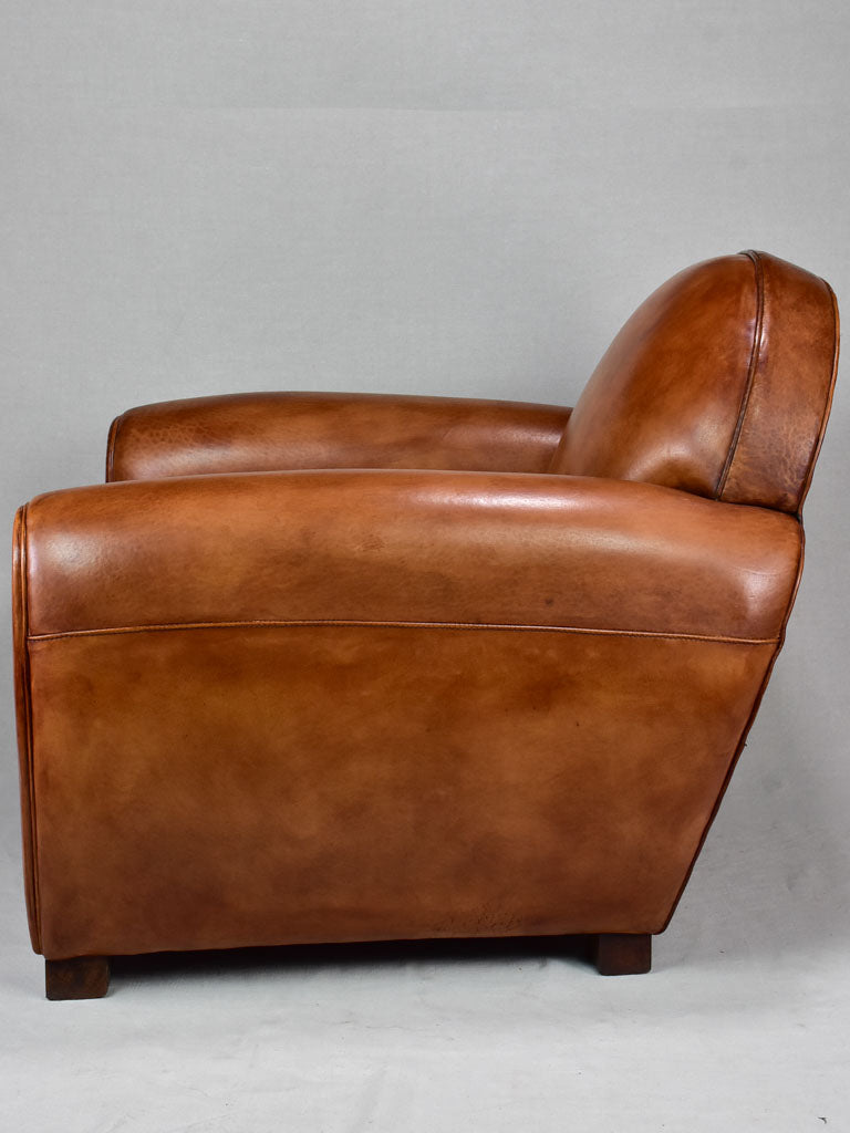 Durable Provençal Village Basane leather chair