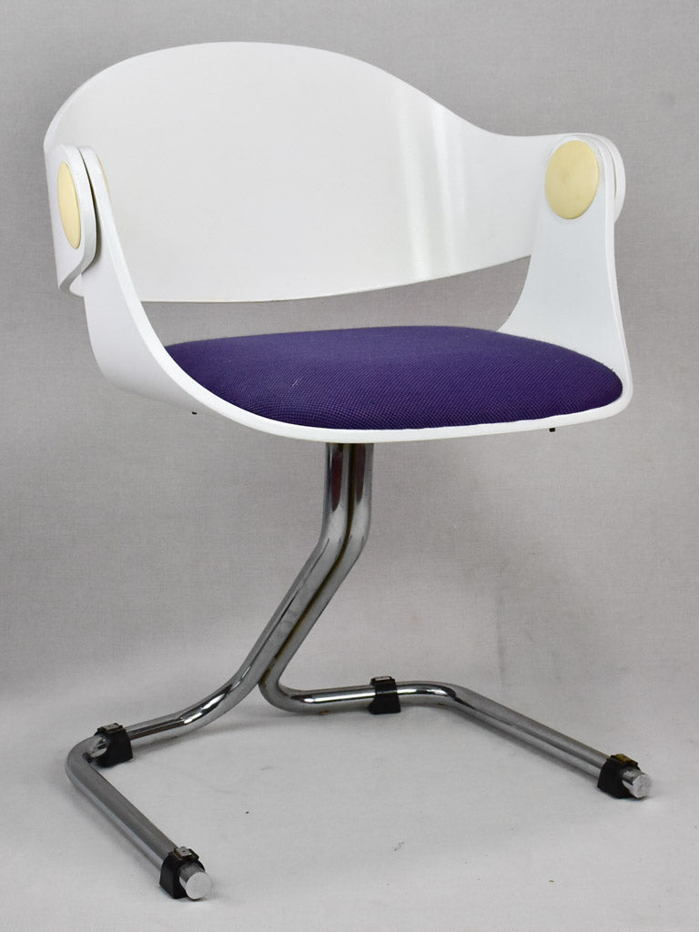 Four futuristic armchairs - Eugen Schmidt