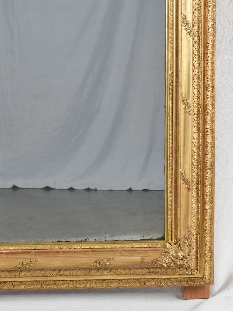 Large early 19th century gilded mirror with 2 panes 66¼" x 41¼"