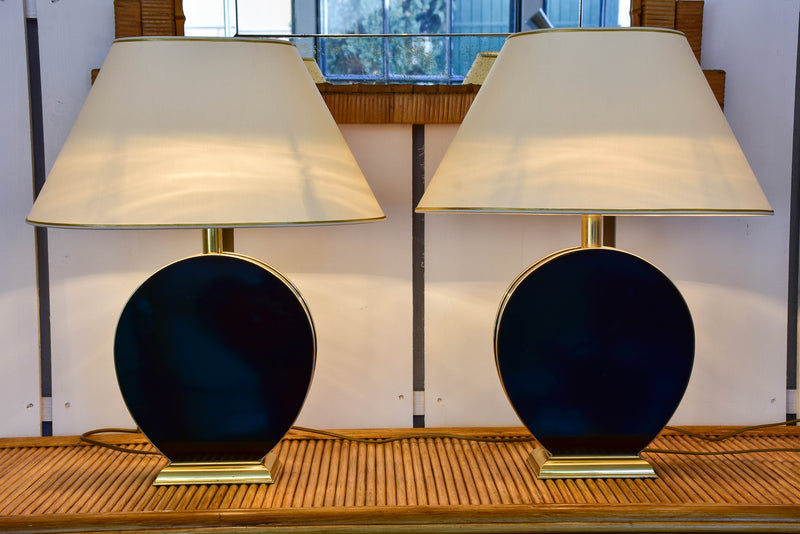 Pair of mid-century lamps with black base