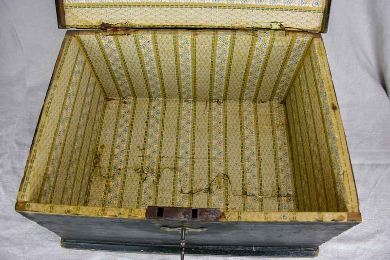 Late 19th Century French storage trunk