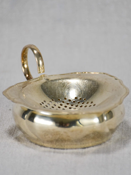 1930's antique stylish silver tea infuser