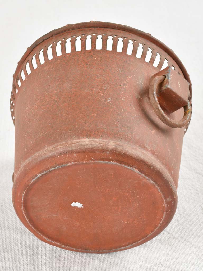 Classic nineteenth-century Directoire cachepot