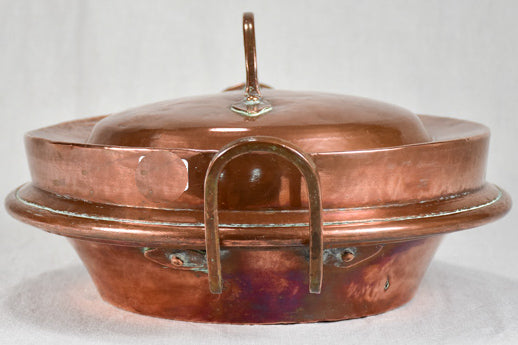 Late nineteenth-century French copper casserole or daubiere