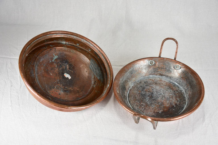Antique riveted daubiere with lid