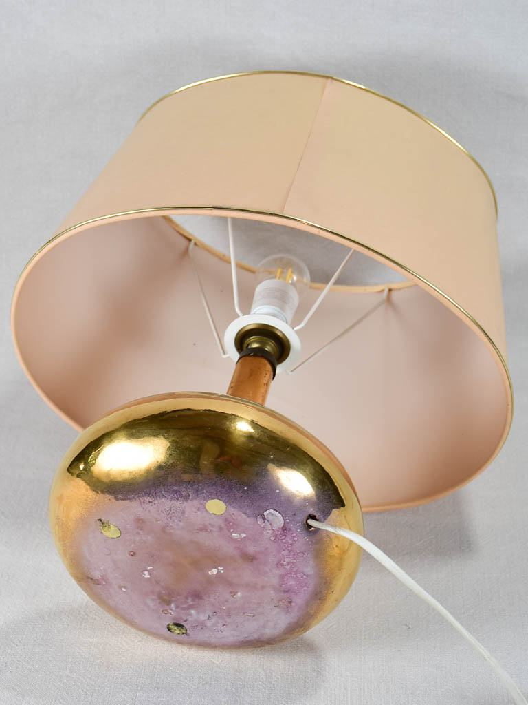 Vintage lamp with gold glass base - 19"