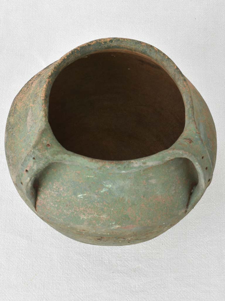 Late 18th / early 19th century pot with green patina - Garos et Bouillon 11"