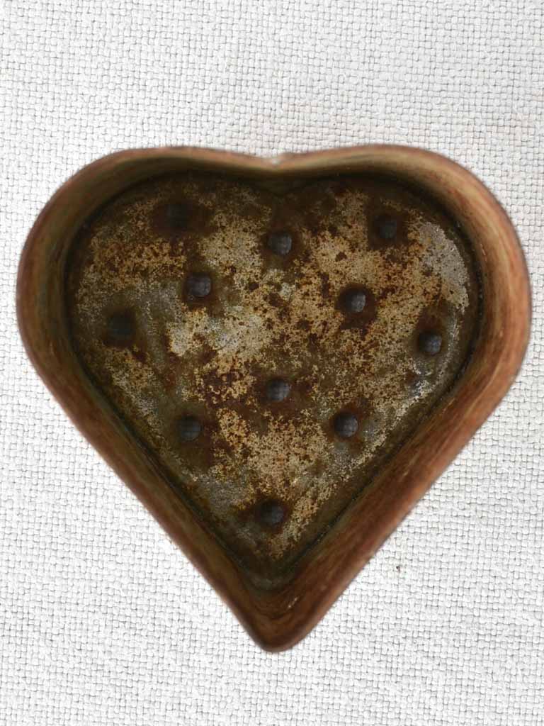 Set of 8 heart shaped cheese molds 2¾"