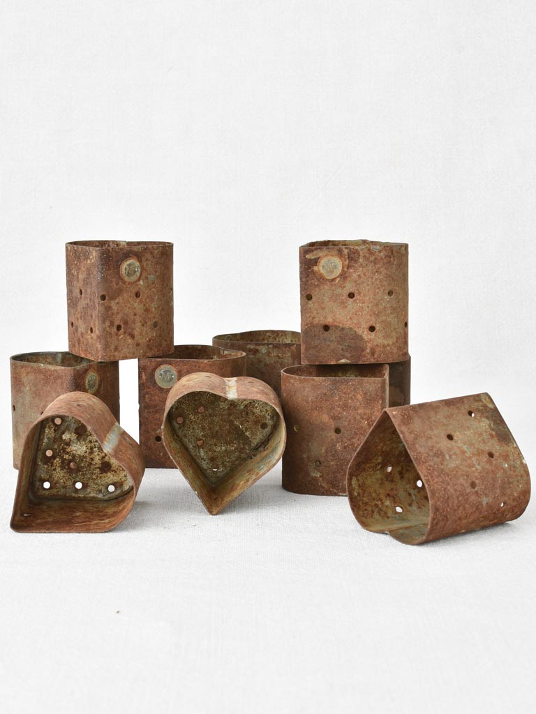 Set of 8 heart shaped cheese molds 2¾"
