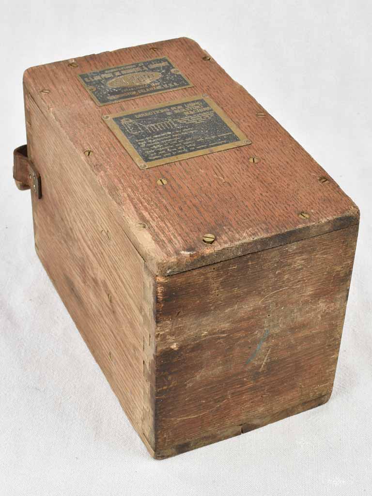 Antique plunger box / dynamite detonator / blasting machine 14¼"