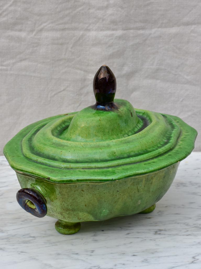 Rustic early 20th Century Dieulefit tureen with lid