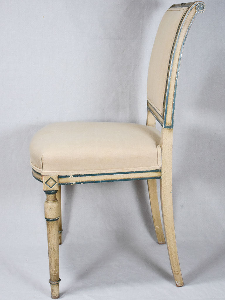 Bedroom-design Directoire style chairs