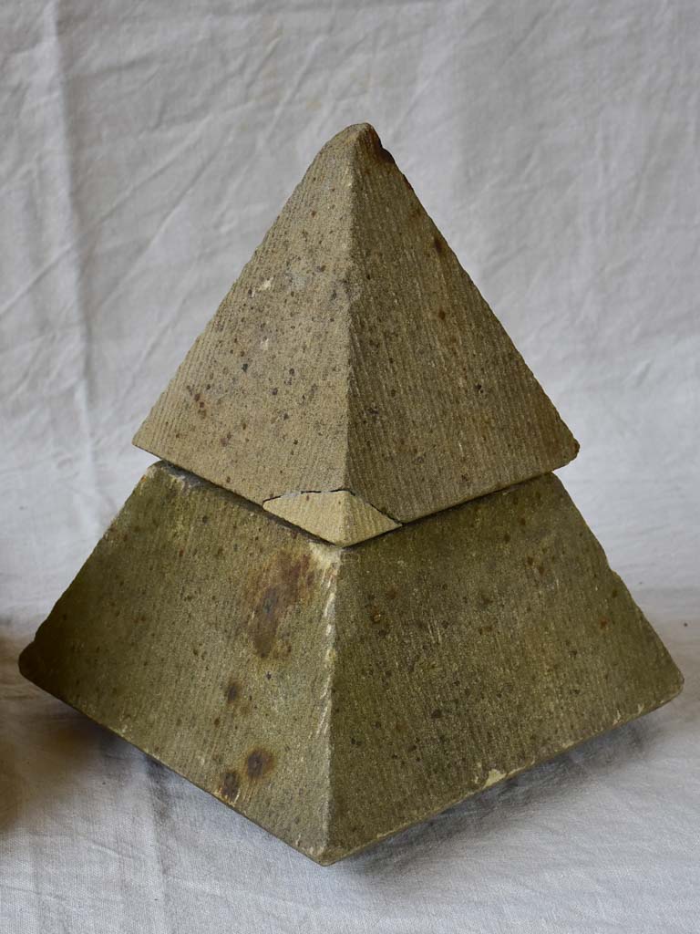 Pair of mid century garden finials - pyramids 15¾"