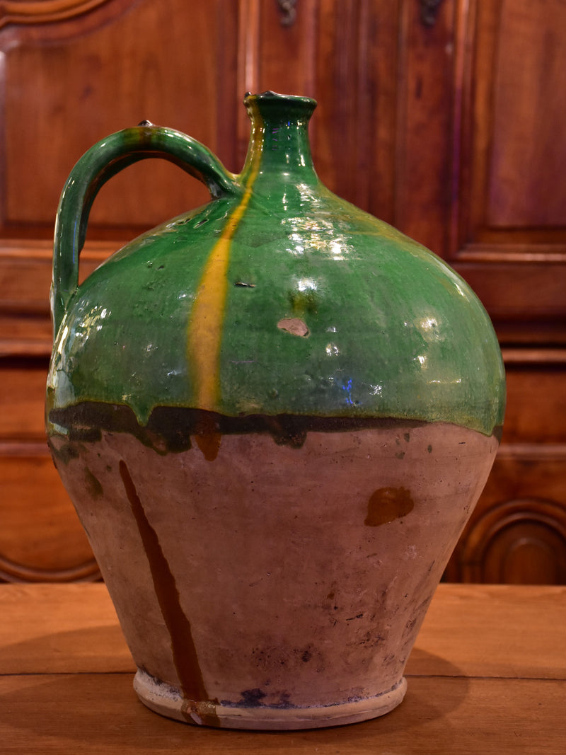 19th century Castelnaudary oil jug