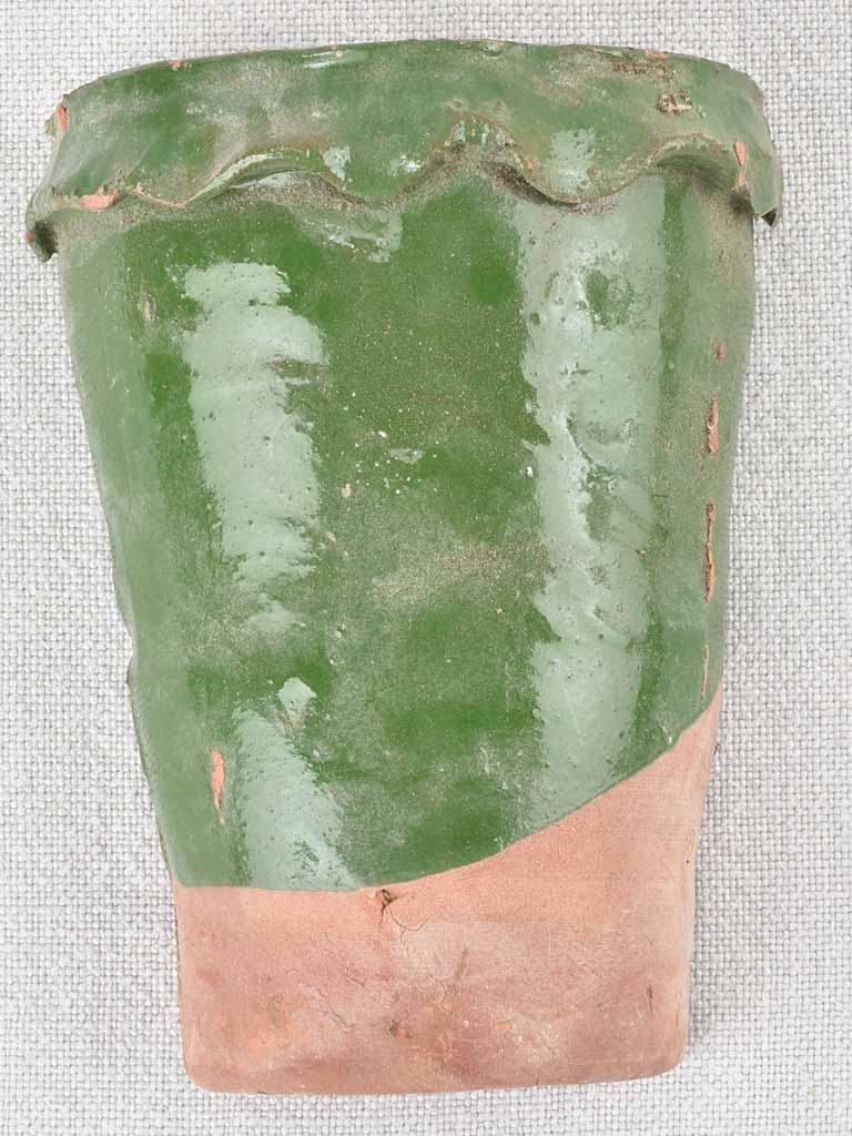 Photo inspiration: Visual Reference: Collection Of Down Pipe Ceramic Tiles With Green Glaze 5½