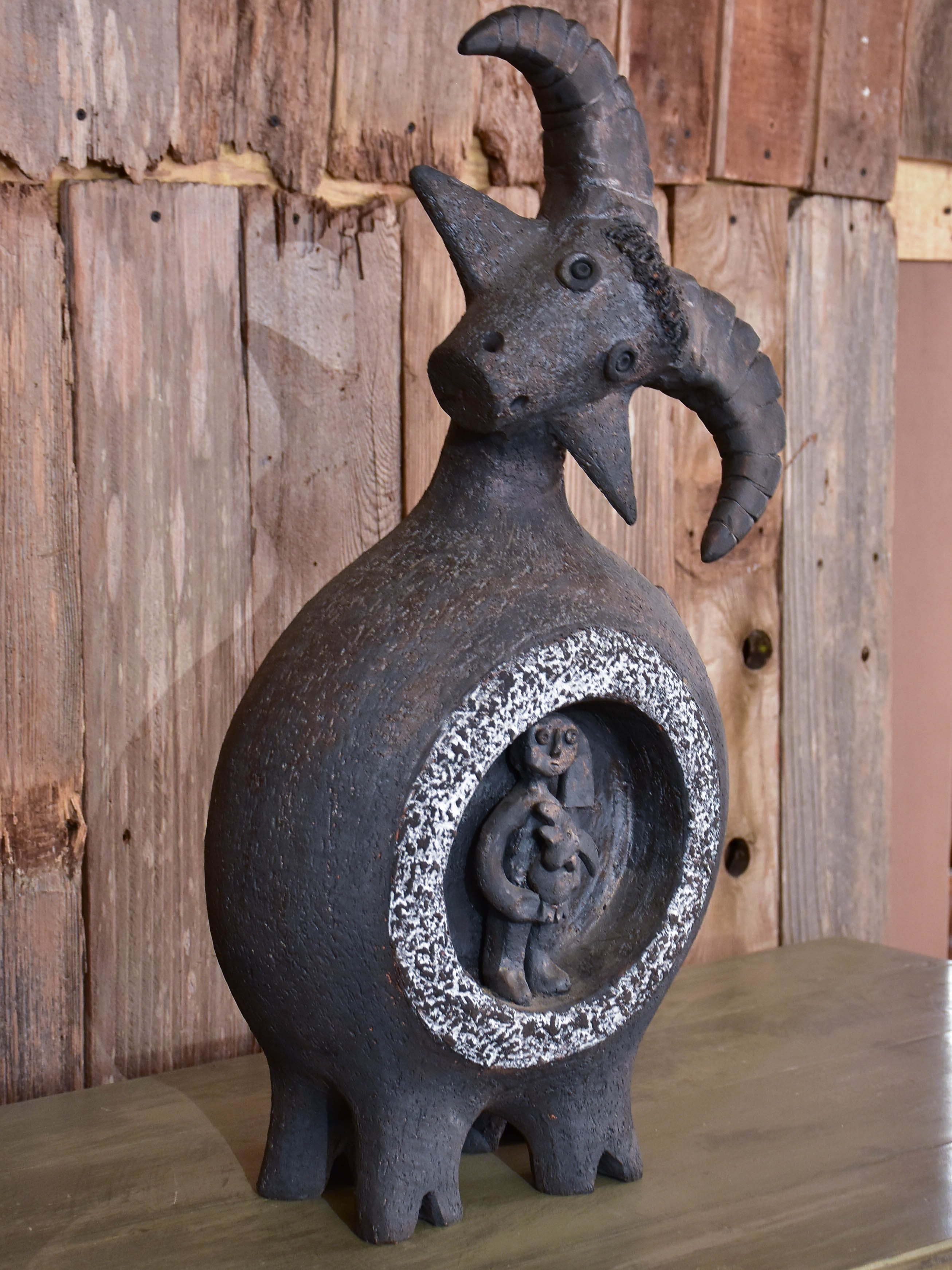 Contemporary ceramic sculpture by Dominique Pouchain