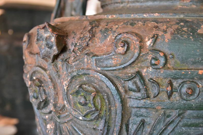 Marriage urns, Directoire cast-iron, French (two)