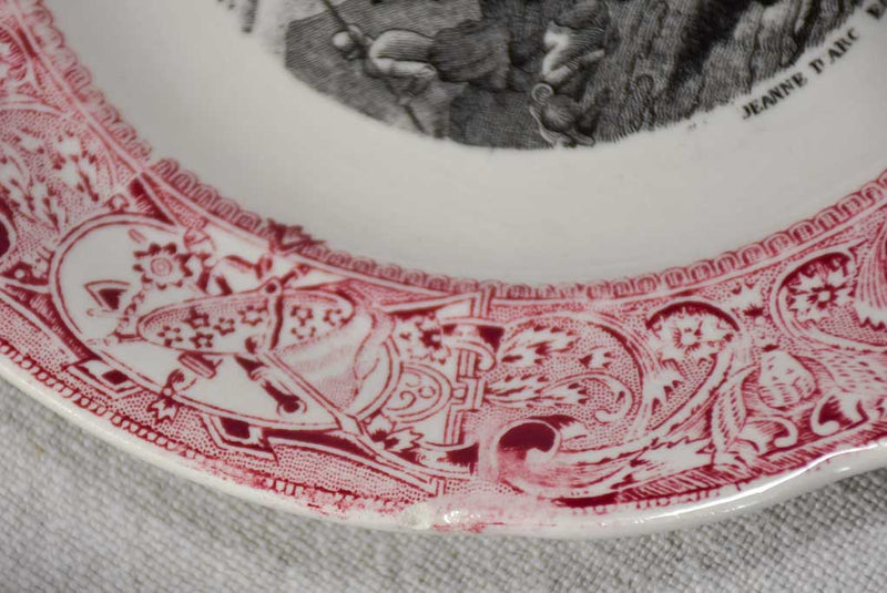 Set of 7 Gien Jean d'Arc themed story plates from the nineteenth-century - pink 8"