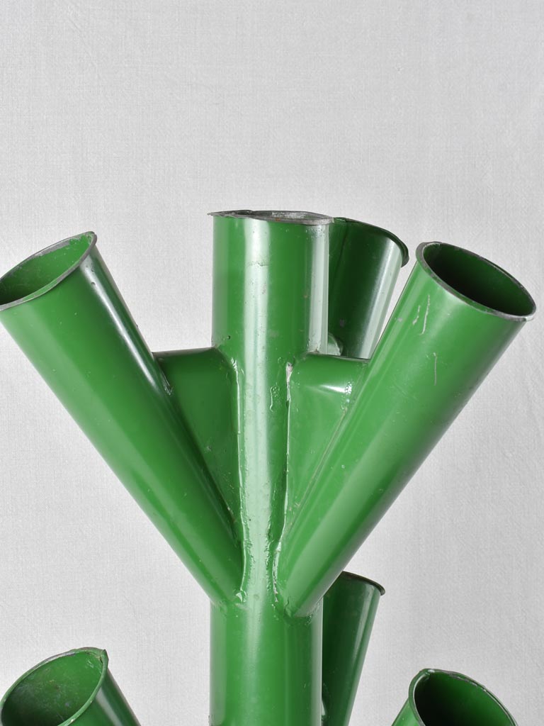 Florist vase with green patina - 9 vases 31½"
