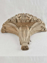 Classic carved Tilleul wood light