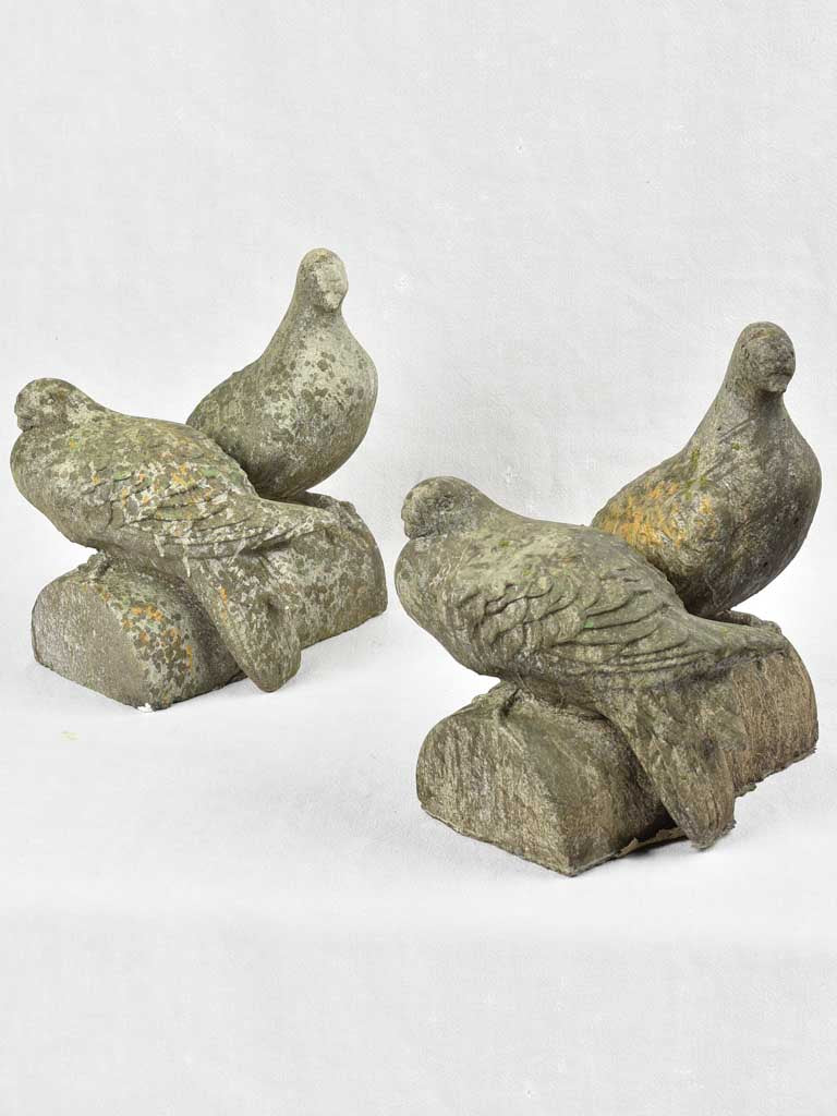 Pair of vintage garden pigeon sculptures 13"