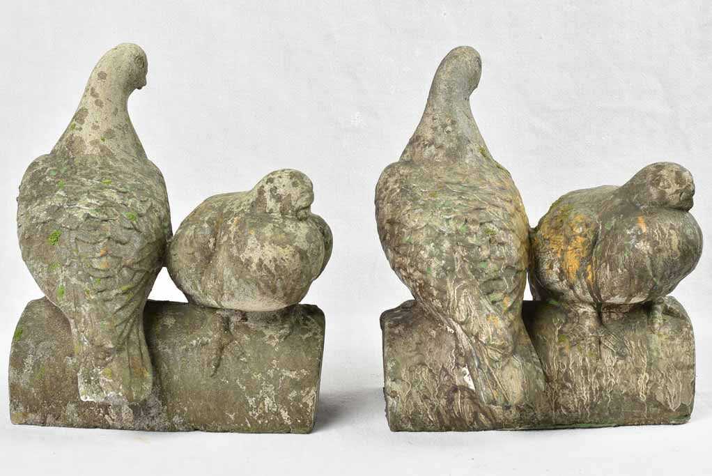 Pair of vintage garden pigeon sculptures 13"