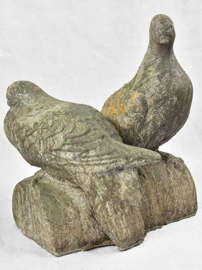 Pair of vintage garden pigeon sculptures 13"