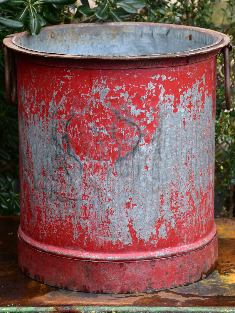 Industrial French bucket from the 1940's with red patina