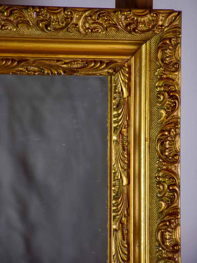 Pretty antique French mirror with decorative frame 21¼" x 25¼"