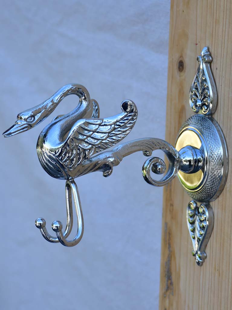 Rare set of bathroom hardware accessories decorated with swans - 1950's