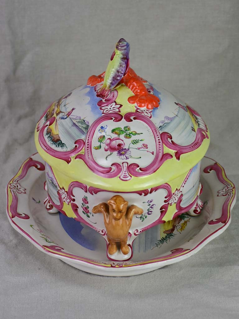 Mid century soup tureen for Bouillabaisse from Marseille