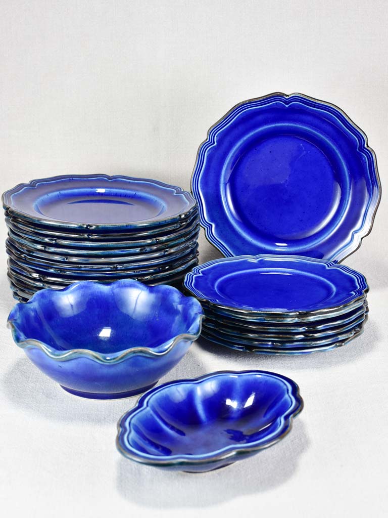 Vintage Dieulefit tableware 21 pieces - blue